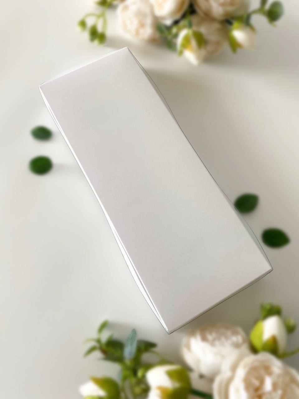 Коробка под 12 конфет с тонкими разделителями, белый — изображение 3